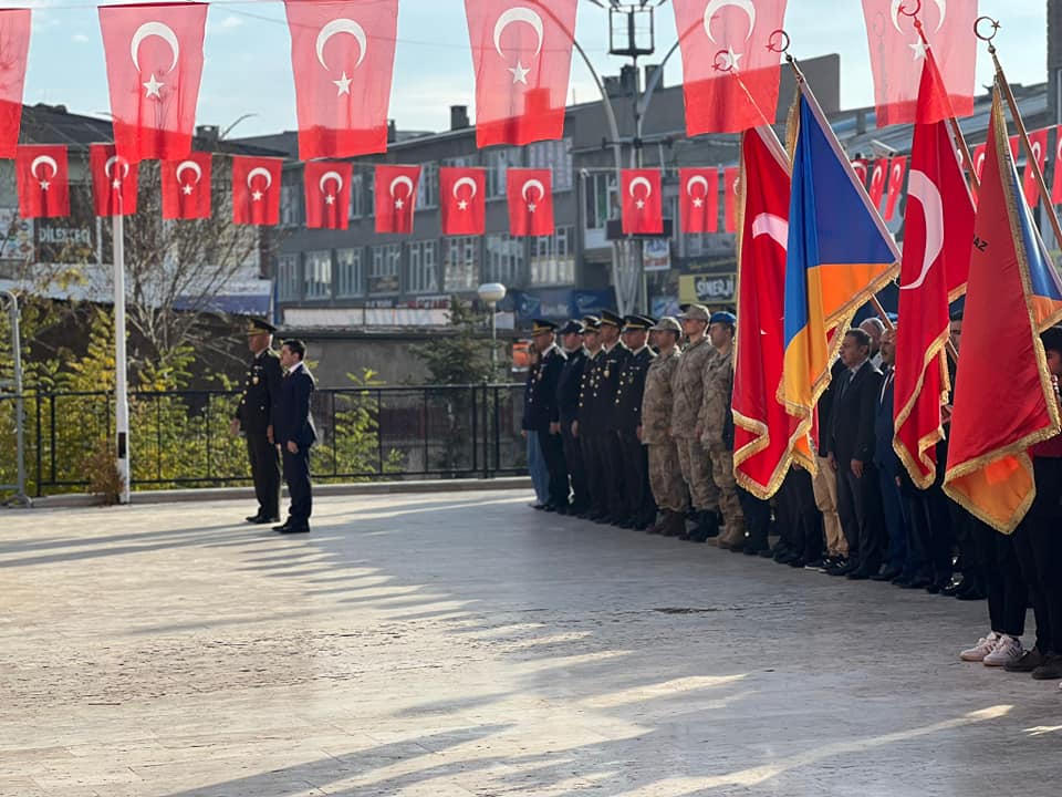 İlçemizde 10 Kasım Atatürk'ü Anma Günü Programı Düzenlendi