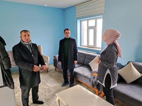 Kaymakam ve Belediye Başkan Vekilimiz M.Emin NASIR, Aşağı Turgalı mahallesinde yeni yapılan Aile Destek Merkezini ziyaret etti. 